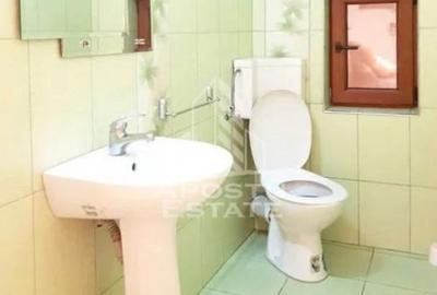 Apartament cu 3 camere semidecomandat, mobilat în Intim - 7
