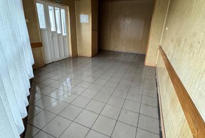 Spațiu comercial, de 100 mp, în Central - 6