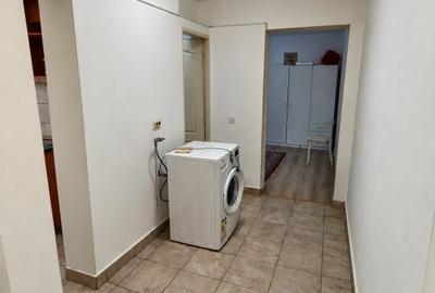 Apartament cu 2 camere semidecomandat, mobilat în Hotvon