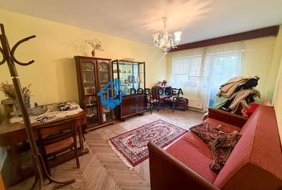 Apartament cu 2 camere decomandat în Ultracentral