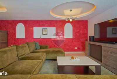 Casă cu 7 camere cu Teren 300 Mp în Central