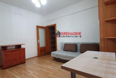 Garsonieră decomandată în Tractorul - 2