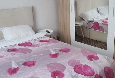 Apartament cu 2 camere decomandat în Republicii