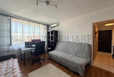 Garsonieră decomandată în Lizeanu - 1