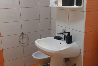 Apartament cu 2 camere semidecomandat în Central - 2