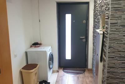 Apartament cu 2 camere semidecomandat în Exterior Vest