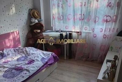 Apartament cu 3 camere în Berceni