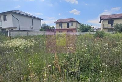 Teren de 310 mp, în Central