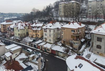 Apartament cu 2 camere în Centrul Istoric