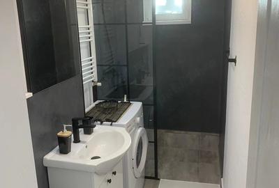 Apartament cu 3 camere semidecomandat în Craiovița Nouă - 4