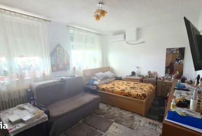 Apartament cu 8 camere, mobilat în 1 Mai