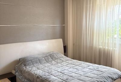Apartament cu 3 camere decomandat, mobilat în Valea Ialomiței