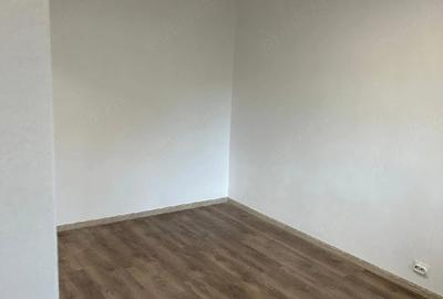 Garsonieră semidecomandată în Buziașului