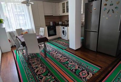 Apartament cu 4 camere decomandat în Precista - 1