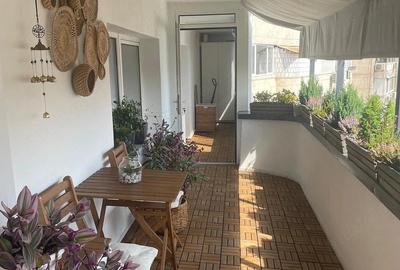 Apartament cu 2 camere decomandat în Decebal