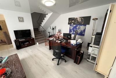 Duplex cu 4 camere cu Canalizare în Șelimbăr - 1