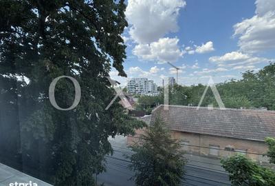 Apartament cu 2 camere semidecomandat în Lipovei