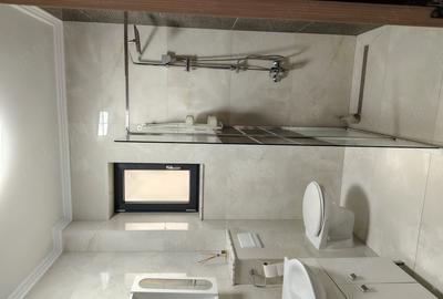 Apartament cu 3 camere decomandat în Central - 2