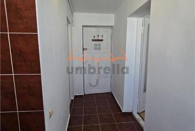 Garsonieră decomandată în Plopilor - 2