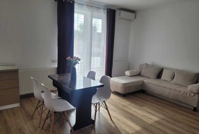 Apartament cu 2 camere decomandat în Giroc