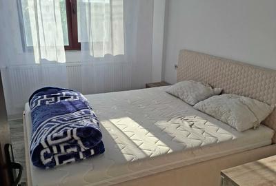 Apartament cu 3 camere decomandat în Central - 1