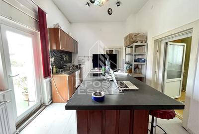 Casă cu 5 camere cu Piscina în Elisabetin - 3