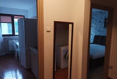 Apartament cu 3 camere decomandat în Gară