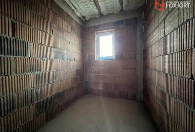 Duplex cu 3 camere cu Teren 350 Mp în Sânandrei - 10
