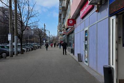Spațiu comercial, de 36 mp, în Militari