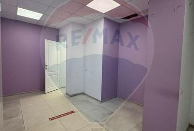 Spațiu comercial, de 27 mp, în Ultracentral - 3