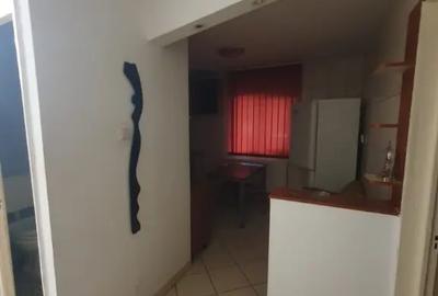 Apartament cu 2 camere decomandat în Militari