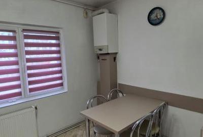 Apartament cu 3 camere decomandat, mobilat în Rahova