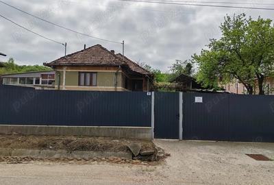 Casă cu 3 camere în Aghireș - 7