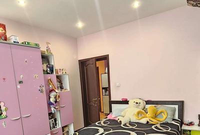 Casă cu 5 camere cu Teren 500 Mp în Central