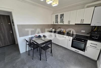 Apartament cu 4 camere decomandat în Central