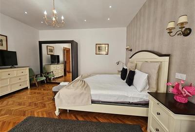 Apartament cu 2 camere nedecomandat, mobilat în Centrul Istoric - 1