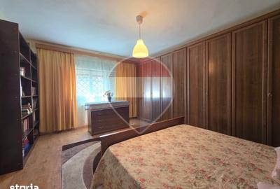 Casă cu 4 camere cu Teren 936 Mp în Central