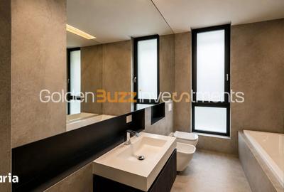 Casă cu 7 camere cu Teren 800 Mp în Central