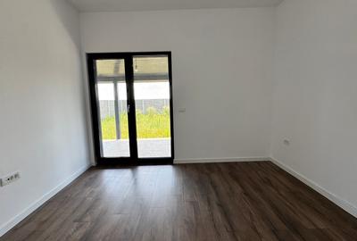 Duplex cu 4 camere cu Canalizare în Moșnița Nouă - 13