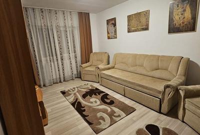 Apartament cu 2 camere decomandat în Apărătorii Patriei - 10