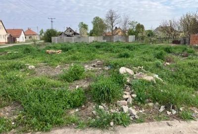 Teren de 780 mp, în Central