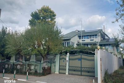 Casă cu 4 camere în Sud