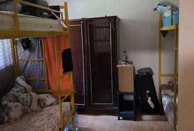 Casă cu 5 camere cu Teren 443 Mp în Ștefăneștii de Jos - 3
