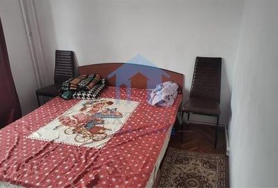 Apartament cu 2 camere decomandat în Grigorescu