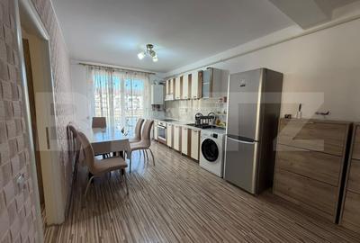 Apartament cu 3 camere semidecomandat, mobilat în Florești