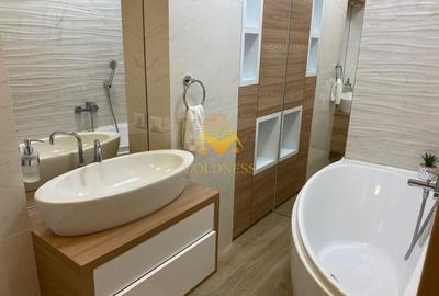 Apartament cu 5 camere decomandat, mobilat în Plopilor - 13