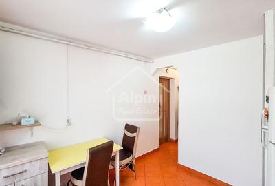 Garsonieră decomandată, mobilată în Astra - 4