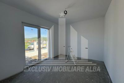 Casă individuală cu 3 camere cu Canalizare în Micești - 6