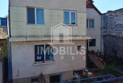Casă cu 4 camere cu Canalizare în 7 Noiembrie - 6