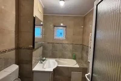 Apartament cu 4 camere decomandat în Central - 4
